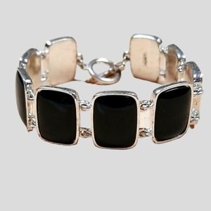 Vintage Signed MONET Silvertone Linked Metal Bracelet